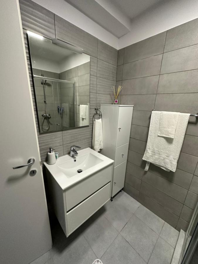 Studio 70 By Casa Del Mar Mamaia Exterior photo
